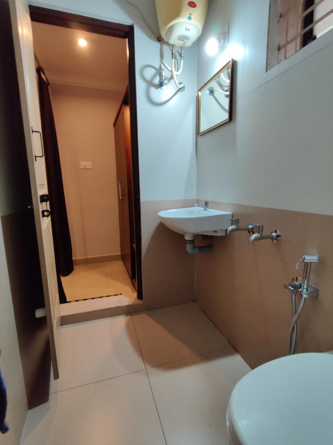 Vyavahar Lodge Удипи Экстерьер фото