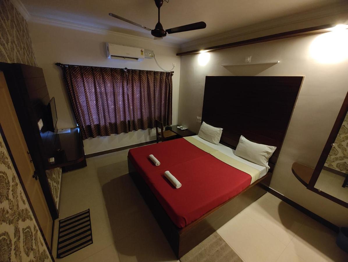 Vyavahar Lodge Удипи Экстерьер фото